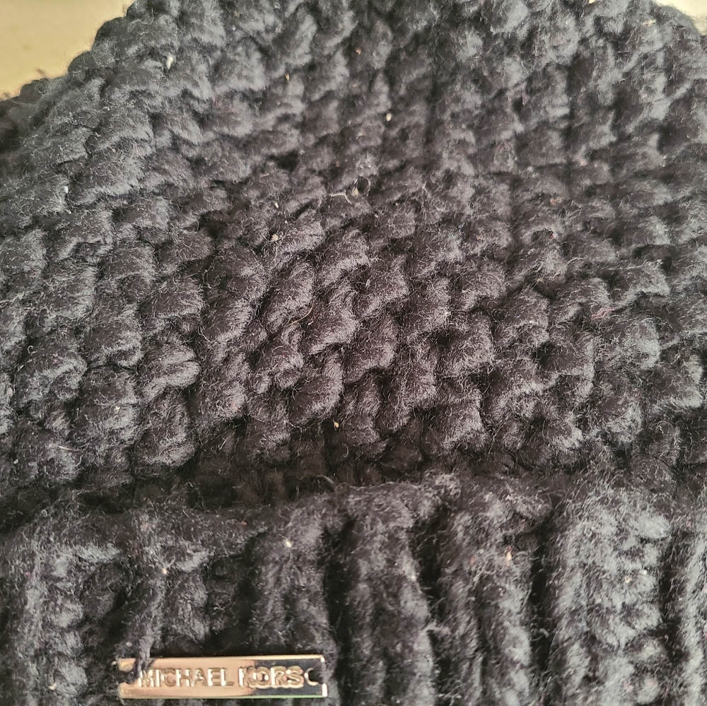 Michael kors knit hat new no tags black